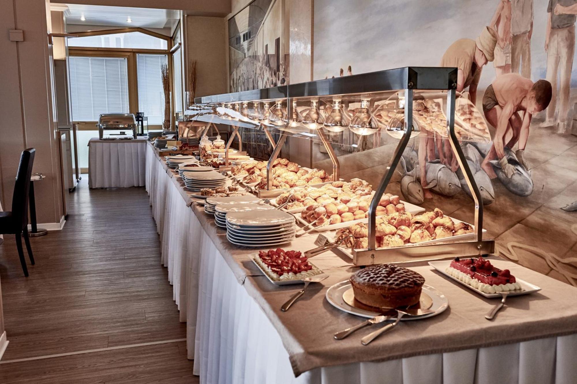 Rouge Hotel International Milano Marittima Exterior photo